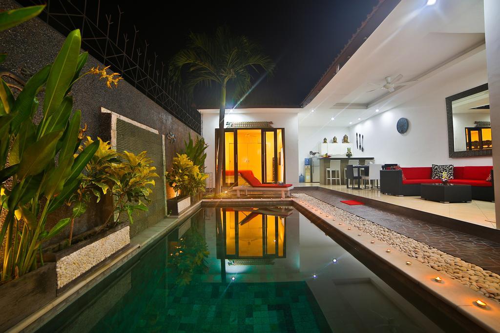 Bali Cinta Villa Seminyak  Exterior photo