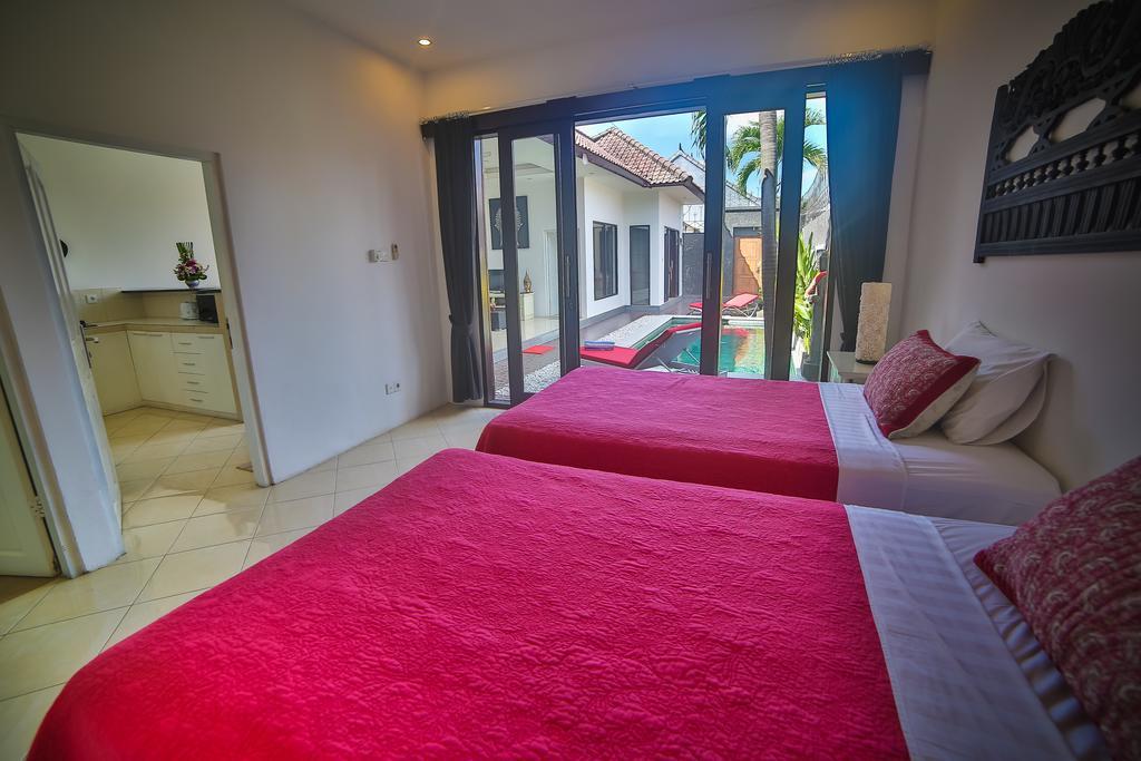 Bali Cinta Villa Seminyak  Exterior photo